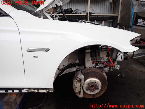 2UPJ-32831080]BMW アクティブハイブリッド5 F10(AH5)(FZ35)右前フェンダー 中古_m0001.jpg