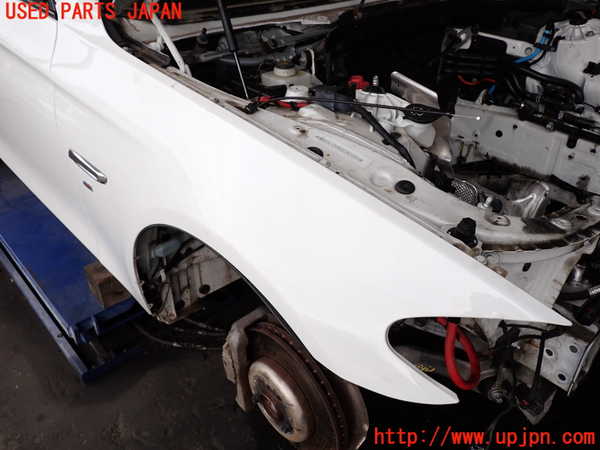2UPJ-32831080]BMW アクティブハイブリッド5 F10(AH5)(FZ35)右前フェンダー 中古_m0002.jpg