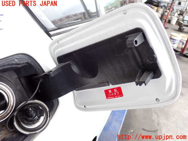 2UPJ-32831690]BMW アクティブハイブリッド5 F10(AH5)(FZ35)フューエルリッド 中古_m0002.jpg