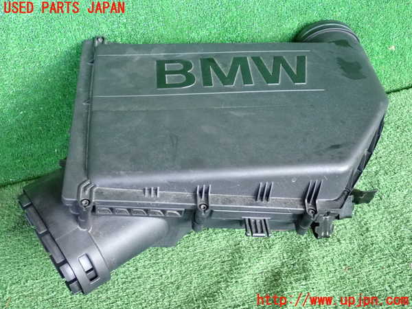 2UPJ-32832560]BMW アクティブハイブリッド5 F10(AH5)(FZ35)エアクリーナーボックス 中古_m0001.jpg