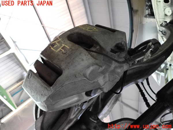2UPJ-32834085]BMW アクティブハイブリッド5 F10(AH5)(FZ35)左フロントキャリパー 中古_m0002.jpg