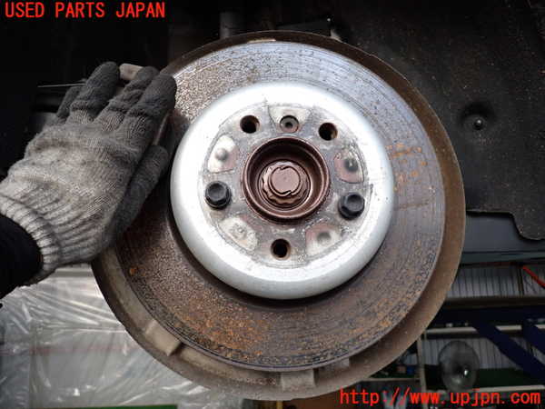 2UPJ-32834300]BMW アクティブハイブリッド5 F10(AH5)(FZ35)右リアナックルハブ 中古_m0001.jpg
