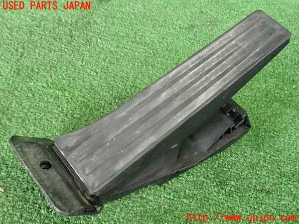 2UPJ-32836382]BMW アクティブハイブリッド5 F10(AH5)(FZ35)センサー2(アクセルペダル) 中古_m0001.jpg