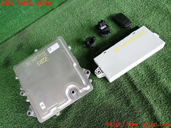 2UPJ-32836110]BMW アクティブハイブリッド5 F10(AH5)(FZ35)エンジンコンピューター 中古 DME_m0002.jpg