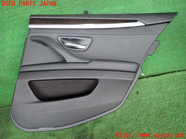 2UPJ-32831294]BMW アクティブハイブリッド5 F10(AH5)(FZ35)右後ドア内張り 中古_m0001.jpg