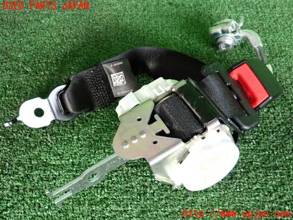 2UPJ-32837155]BMW アクティブハイブリッド5 F10(AH5)(FZ35)右2列目シートベルト 中古_m0001.jpg