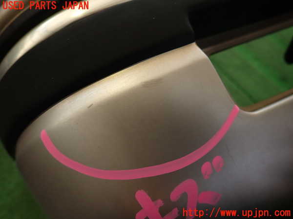 2UPJ-32841010]クラウン 4ドア ハードトップ(GS131)フロントバンパー 中古_m0003.jpg