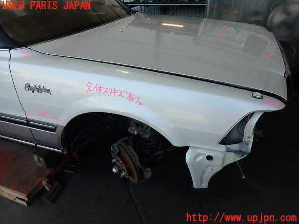 2UPJ-32841080]クラウン 4ドア ハードトップ(GS131)右前フェンダー 中古_m0001.jpg