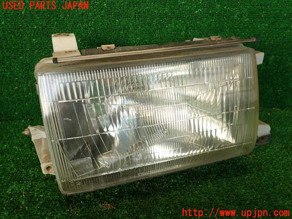 2UPJ-32841130]クラウン 4ドア ハードトップ(GS131)右ヘッドライト ハロゲン 中古_m0001.jpg
