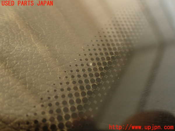 2UPJ-32841195]クラウン 4ドア ハードトップ(GS131)フロントガラス 中古 NSG M4G1_m0002.jpg