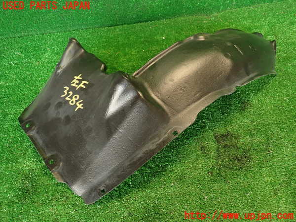 2UPJ-32841092]クラウン 4ドア ハードトップ(GS131)左前フェンダーライナー 中古_m0001.jpg