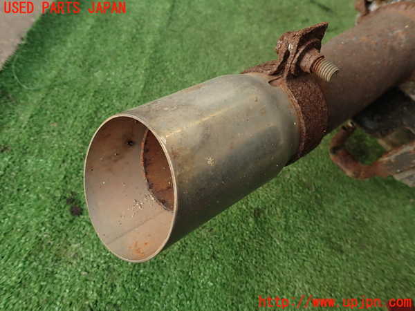 2UPJ-32842671]クラウン 4ドア ハードトップ(GS131)リアマフラー1 ジャンク_m0002.jpg