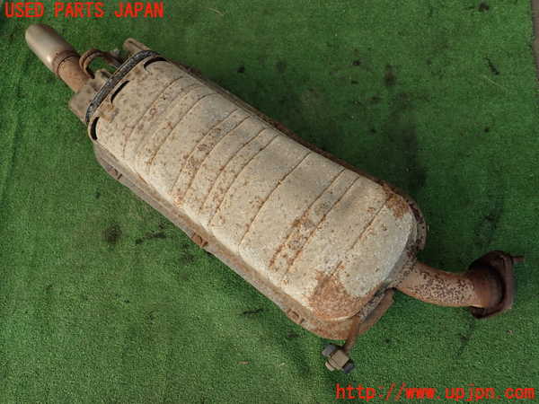 2UPJ-32842671]クラウン 4ドア ハードトップ(GS131)リアマフラー1 ジャンク_m0004.jpg