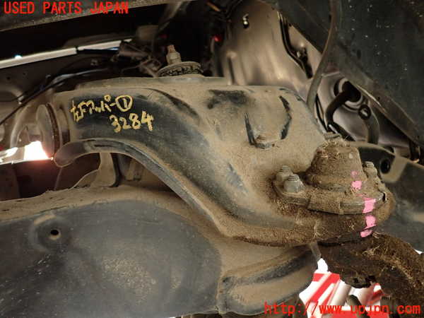 2UPJ-32845136]クラウン 4ドア ハードトップ(GS131)左フロントアッパーアーム1 中古_m0001.jpg