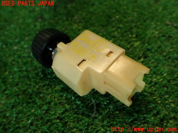 2UPJ-32846311]クラウン 4ドア ハードトップ(GS131)スイッチ6（メーター照度） 中古_m0003.jpg