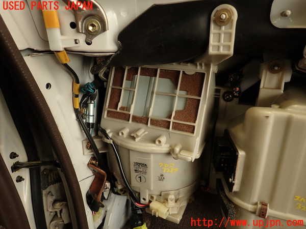 2UPJ-32846095]クラウン 4ドア ハードトップ(GS131)ブロアファン(ブロアーファン) 中古_m0001.jpg