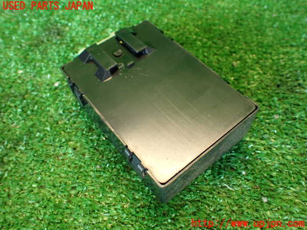 2UPJ-32846147]クラウン 4ドア ハードトップ(GS131)コンピューター2 中古 077200-0871_m0002.jpg