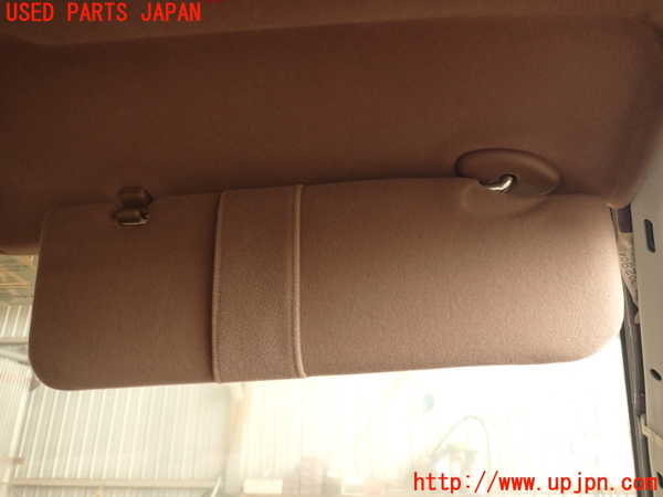 2UPJ-32847625]クラウン 4ドア ハードトップ(GS131)室内サンバイザー右側 中古_m0002.jpg
