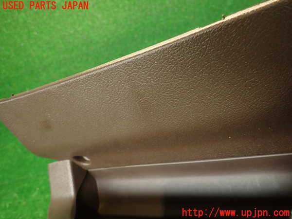 2UPJ-32847691]クラウン 4ドア ハードトップ(GS131)内装トリム類1 中古_m0003.jpg