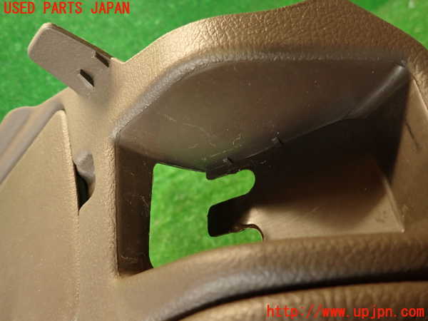 2UPJ-32847692]クラウン 4ドア ハードトップ(GS131)内装トリム類2 中古_m0002.jpg