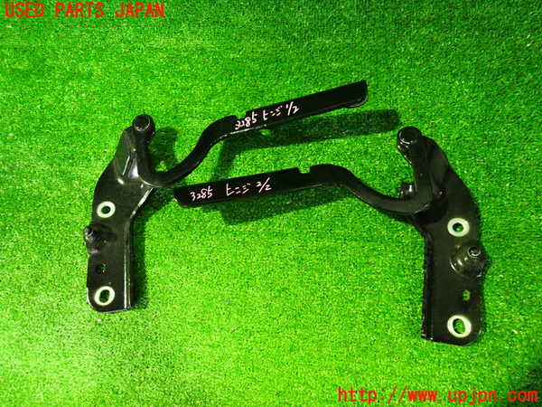 2UPJ-32851513]シボレー・カマロ コンバーチブル(A1XC)トランクヒンジ1 中古_m0001.jpg
