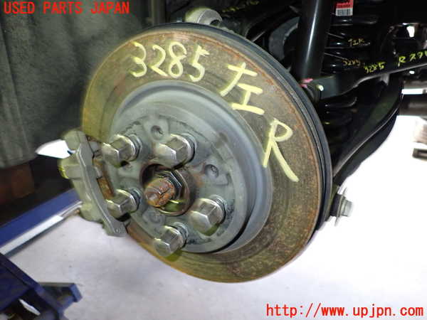 2UPJ-32854305]シボレー・カマロ コンバーチブル(A1XC)左リアナックルハブ 中古_m0001.jpg