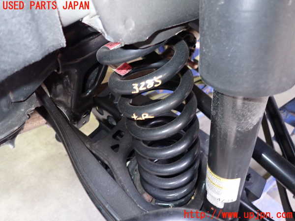 2UPJ-32855100]シボレー・カマロ コンバーチブル(A1XC)右リアスプリング 中古_m0001.jpg