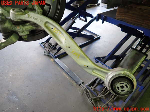 2UPJ-32855320]シボレー・カマロ コンバーチブル(A1XC)左フロントテンションロッド 中古_m0001.jpg