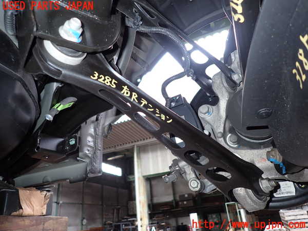 2UPJ-32855325]シボレー・カマロ コンバーチブル(A1XC)右リアテンションロッド 中古_m0001.jpg