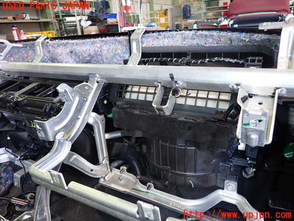 2UPJ-32856081]シボレー・カマロ コンバーチブル(A1XC)エバポレーター1 中古_m0003.jpg