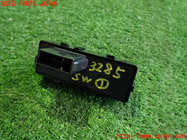 2UPJ-32856306]シボレー・カマロ コンバーチブル(A1XC)スイッチ1 (HUD/INFO/照度調整) 中古_m0002.jpg