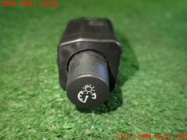 2UPJ-32856308]シボレー・カマロ コンバーチブル(A1XC)スイッチ3 (メーター照度) 中古_m0001.jpg