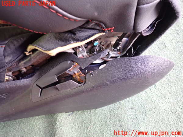 2UPJ-32857035]シボレー・カマロ コンバーチブル(A1XC)運転席シート 【ジャンク品】 中古_m0004.jpg