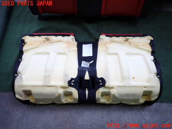 2UPJ-32857385]シボレー・カマロ コンバーチブル(A1XC)リアシート 中古_m0002.jpg