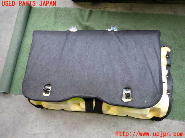 2UPJ-32857385]シボレー・カマロ コンバーチブル(A1XC)リアシート 中古_m0004.jpg