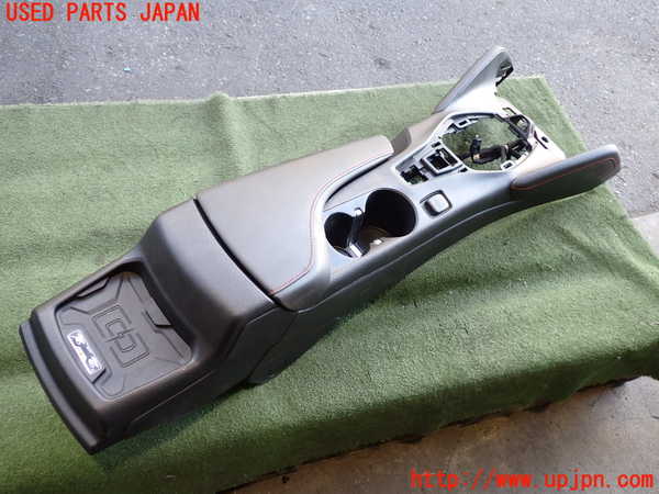 2UPJ-32857540]シボレー・カマロ コンバーチブル(A1XC)センターコンソール 中古_m0001.jpg
