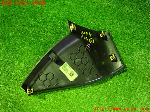 2UPJ-32857692]シボレー・カマロ コンバーチブル(A1XC)内装トリム類2 中古_m0002.jpg