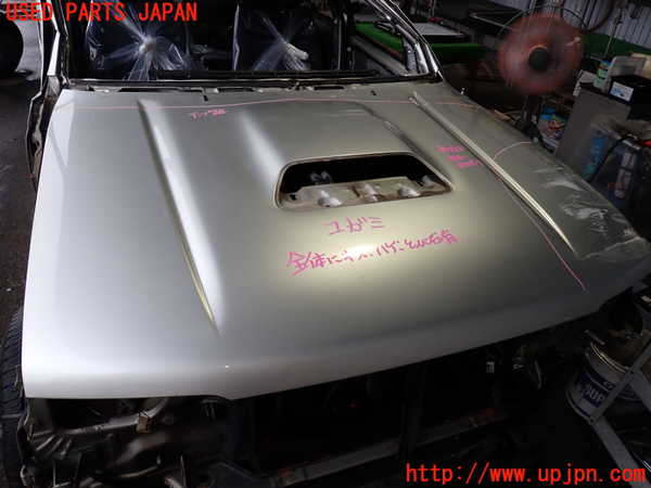 2UPJ-32861060]ハイラックスサーフ(KZN185W)ボンネットフード (ジャンク品) 中古_m0001.jpg