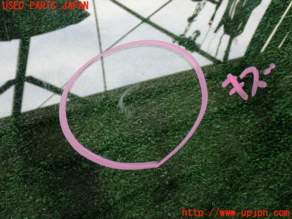 2UPJ-32861238]ハイラックスサーフ(KZN185W)右前ドアガラス 中古(M305)_m0002.jpg