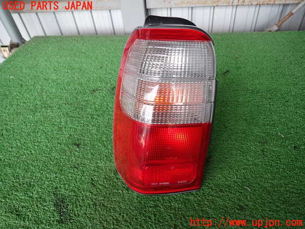 2UPJ-32861536]ハイラックスサーフ(KZN185W)左テールランプ 中古_m0001.jpg