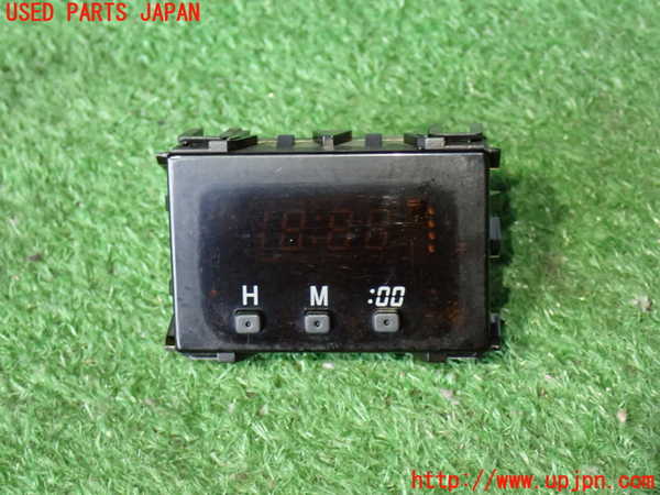 2UPJ-32867850]ハイラックスサーフ(KZN185W)時計 中古_m0001.jpg