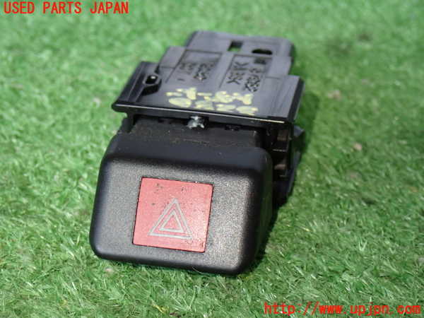 2UPJ-32866290]ハイラックスサーフ(KZN185W)ハザードスイッチ 中古_m0001.jpg