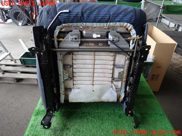 2UPJ-32867035]ハイラックスサーフ(KZN185W)運転席シート 中古_m0005.jpg