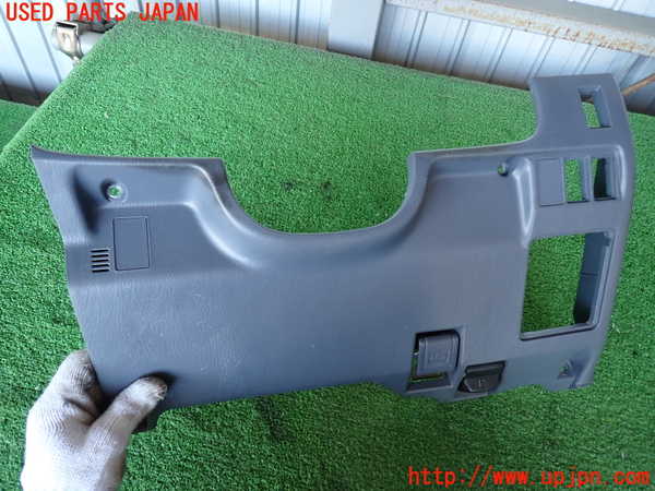 2UPJ-32867691]ハイラックスサーフ(KZN185W)内装トリム類1 中古_m0002.jpg