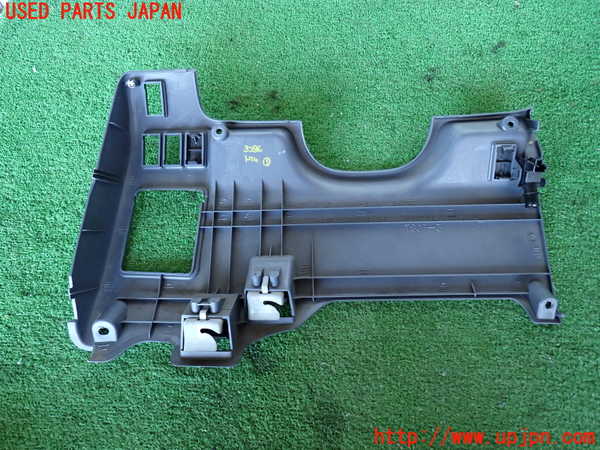 2UPJ-32867691]ハイラックスサーフ(KZN185W)内装トリム類1 中古_m0003.jpg