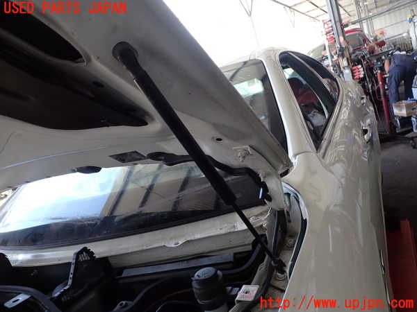 2UPJ-32871068]マセラティ・ギブリ(MG30A)ボンネットダンパー 中古_m0002.jpg