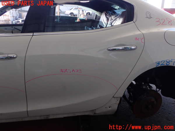 2UPJ-32871320]マセラティ・ギブリ(MG30A)左後ドア 中古(43R-001168 M491)_m0001.jpg