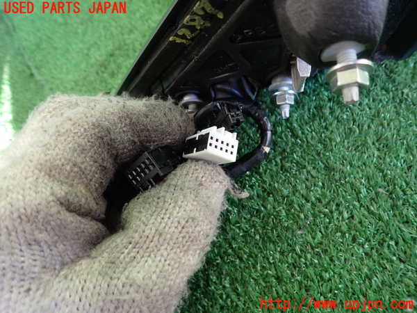 2UPJ-32871210]マセラティ・ギブリ(MG30A)右ドアミラー 中古_m0004.jpg