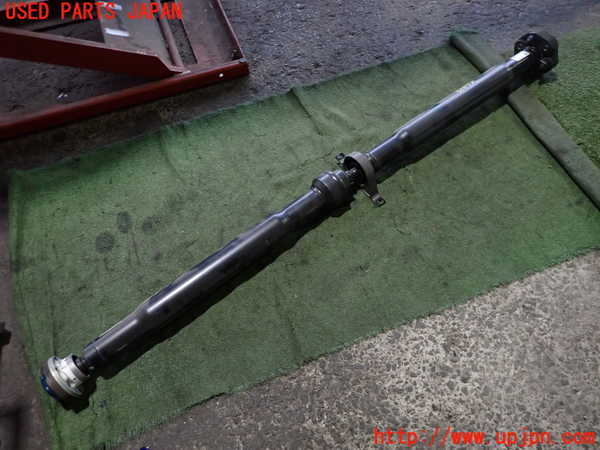 2UPJ-32873410]マセラティ・ギブリ(MG30A)リアプロペラシャフト 中古_m0001.jpg