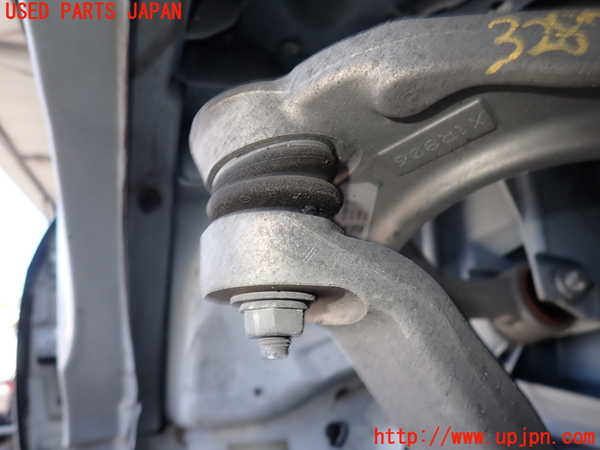 2UPJ-32875126]マセラティ・ギブリ(MG30A)右フロントアッパーアーム1 中古_m0002.jpg